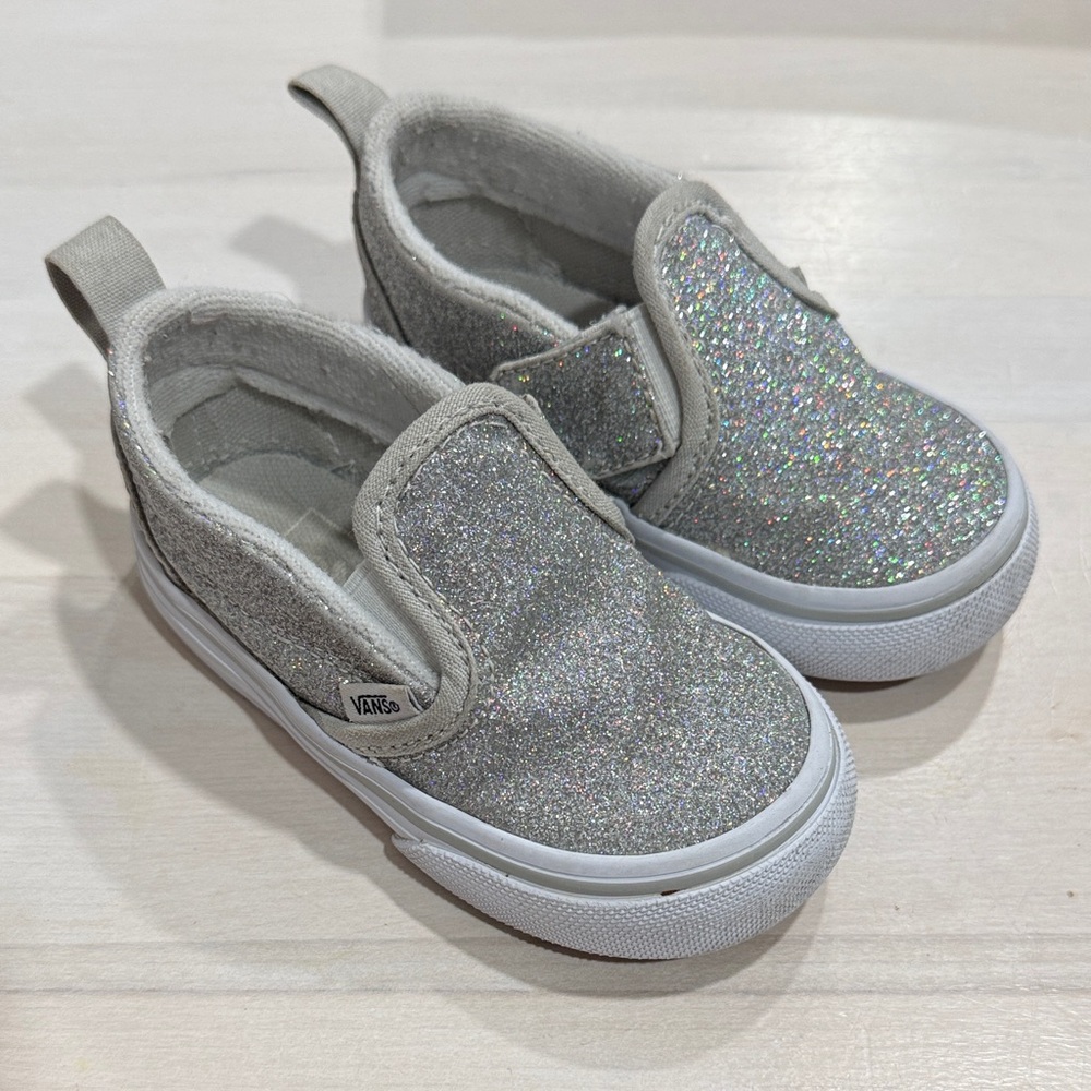 Vans Kids Sparkly Slip-On Sneakers - Silver Glitter (toddler 5.5)
